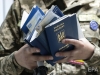 Міграційники Рівненщини допомагають у відновленні паспортних документів