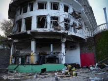 Ворожий дрон атакував Миколаїв - пошкоджено готель (ФОТО)